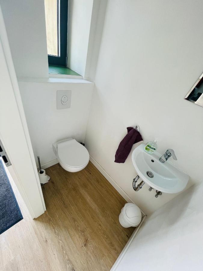 Zentrale Ruhige Ferienwohnung In Berlín Exterior foto