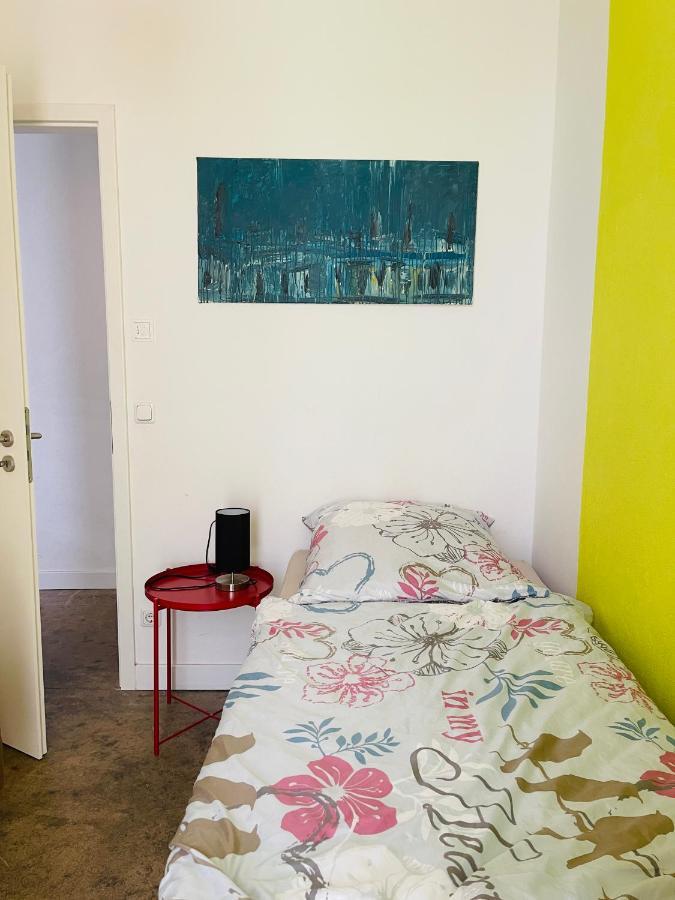 Zentrale Ruhige Ferienwohnung In Berlín Exterior foto